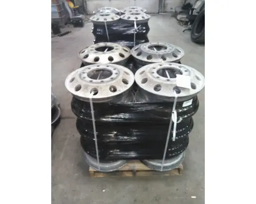 HUB PILOTED - ALUMINUM 22.5 X 8.25 WHEEL