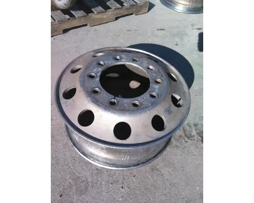 HUB PILOTED - ALUMINUM 22.5 X 8.25 WHEEL