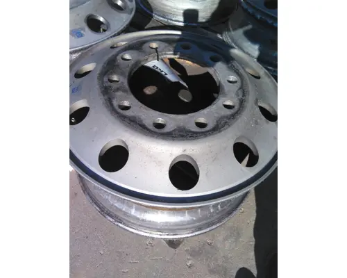 HUB PILOTED - ALUMINUM 22.5 X 8.25 WHEEL