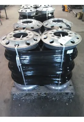 HUB PILOTED - ALUMINUM 22.5 X 8.25 WHEEL