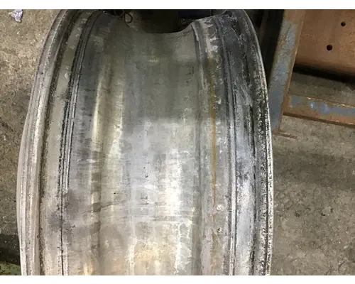 HUB PILOTED - ALUMINUM 22.5 X 8.25 WHEEL