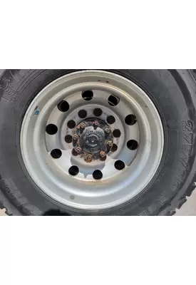 HUB PILOTED - ALUMINUM 22.5 X 8.25 WHEEL