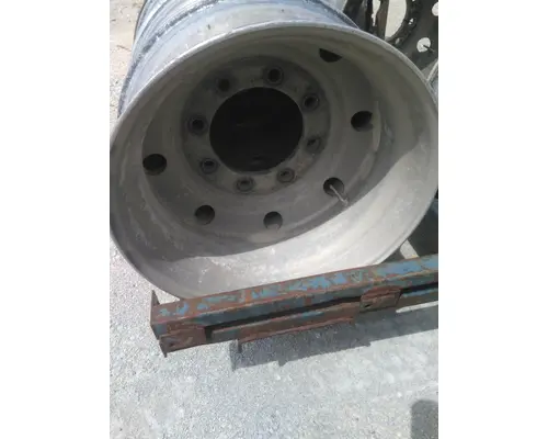 HUB PILOTED - ALUMINUM 22.5 X 8.25 WHEEL