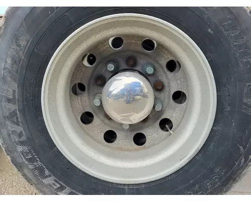 HUB PILOTED - ALUMINUM 22.5 X 8.25 WHEEL