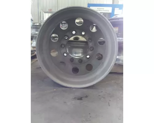 HUB PILOTED - ALUMINUM 22.5 X 8.25 WHEEL