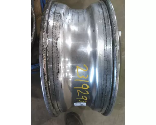 HUB PILOTED - ALUMINUM 22.5 X 8.25 WHEEL