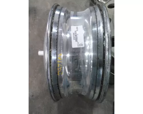 HUB PILOTED - ALUMINUM 22.5 X 8.25 WHEEL