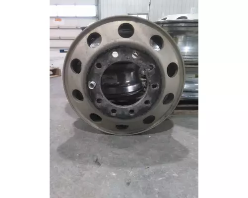 HUB PILOTED - ALUMINUM 22.5 X 8.25 WHEEL
