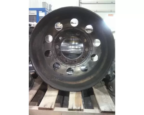 HUB PILOTED - ALUMINUM 22.5 X 8.25 WHEEL