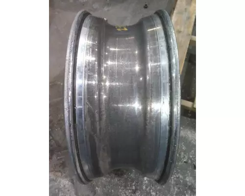 HUB PILOTED - ALUMINUM 22.5 X 8.25 WHEEL
