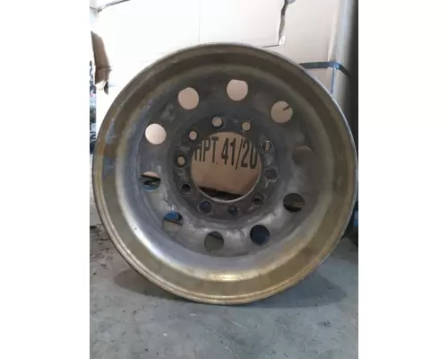 HUB PILOTED - ALUMINUM 22.5 X 8.25 WHEEL