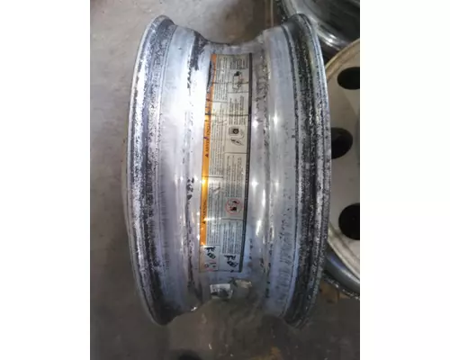 HUB PILOTED - ALUMINUM 22.5 X 8.25 WHEEL
