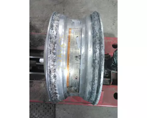 HUB PILOTED - ALUMINUM 22.5 X 8.25 WHEEL