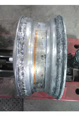 HUB PILOTED - ALUMINUM 22.5 X 8.25 WHEEL