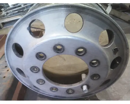 HUB PILOTED - ALUMINUM 22.5 X 8.25 WHEEL