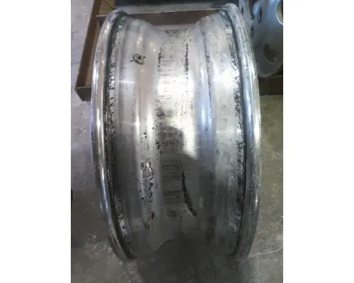 HUB PILOTED - ALUMINUM 22.5 X 8.25 WHEEL