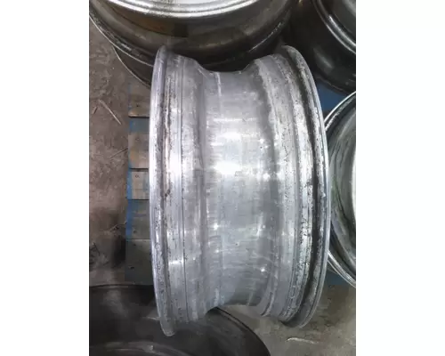 HUB PILOTED - ALUMINUM 22.5 X 8.25 WHEEL