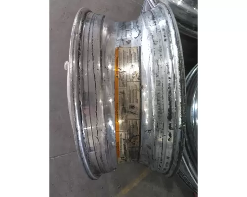 HUB PILOTED - ALUMINUM 22.5 X 8.25 WHEEL