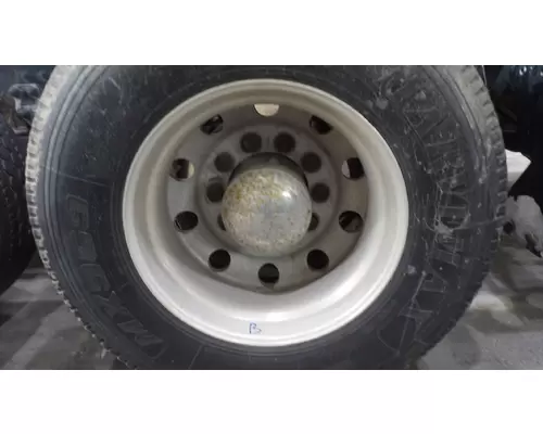 HUB PILOTED - ALUMINUM 22.5 X 8.25 WHEEL