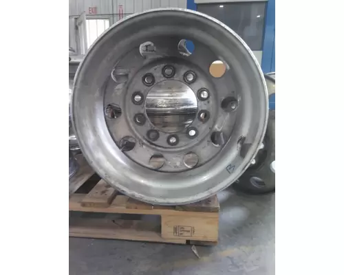 HUB PILOTED - ALUMINUM 22.5 X 8.25 WHEEL