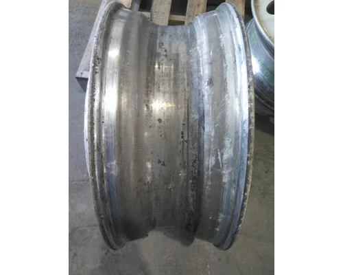 HUB PILOTED - ALUMINUM 22.5 X 8.25 WHEEL