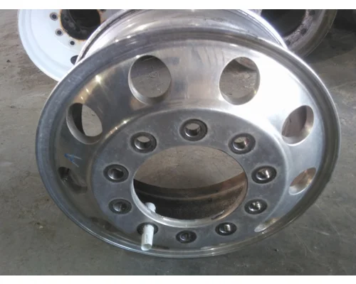 HUB PILOTED - ALUMINUM 22.5 X 8.25 WHEEL
