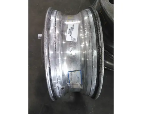 HUB PILOTED - ALUMINUM 22.5 X 8.25 WHEEL