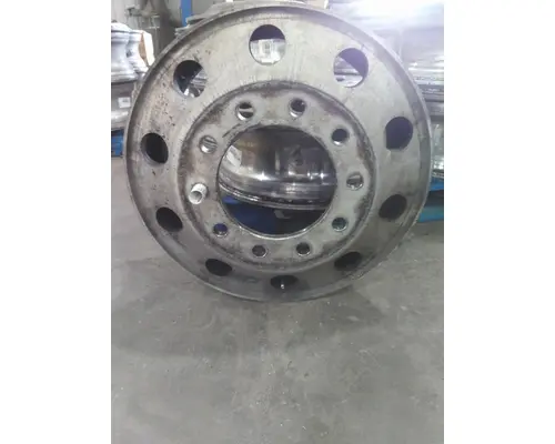 HUB PILOTED - ALUMINUM 22.5 X 8.25 WHEEL