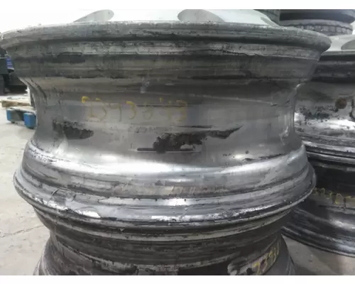 HUB PILOTED - ALUMINUM 22.5 X 8.25 WHEEL