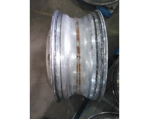 HUB PILOTED - ALUMINUM 22.5 X 8.25 WHEEL