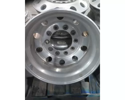 HUB PILOTED - ALUMINUM 22.5 X 8.25 WHEEL