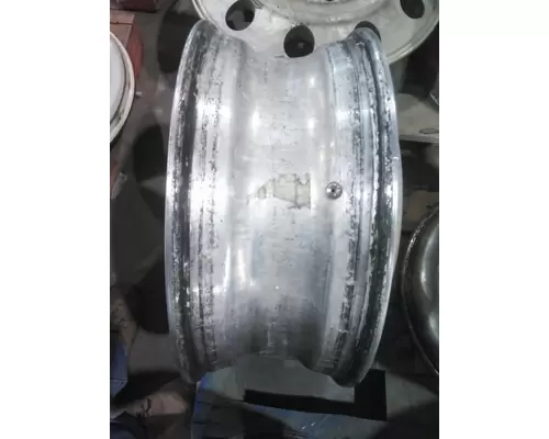 HUB PILOTED - ALUMINUM 22.5 X 8.25 WHEEL