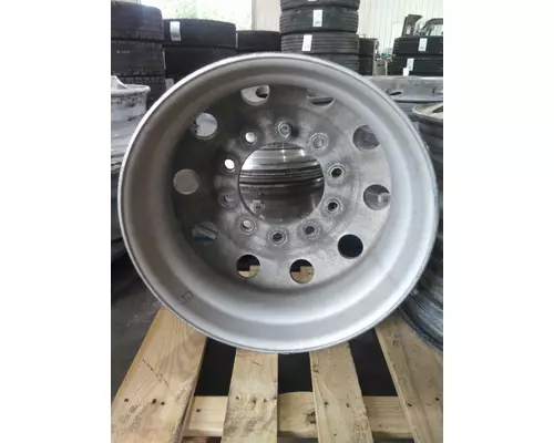 HUB PILOTED - ALUMINUM 22.5 X 8.25 WHEEL