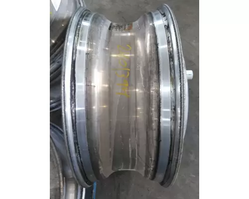 HUB PILOTED - ALUMINUM 22.5 X 8.25 WHEEL