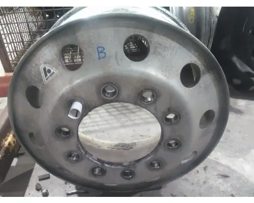 HUB PILOTED - ALUMINUM 22.5 X 8.25 WHEEL