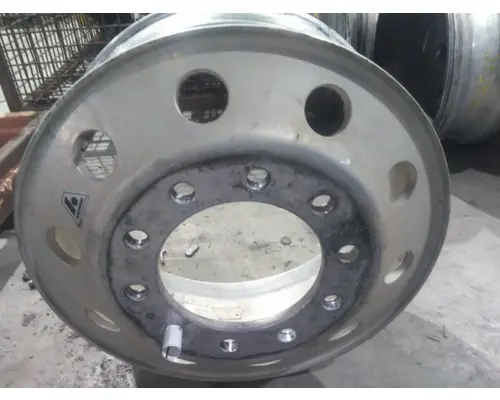 HUB PILOTED - ALUMINUM 22.5 X 8.25 WHEEL