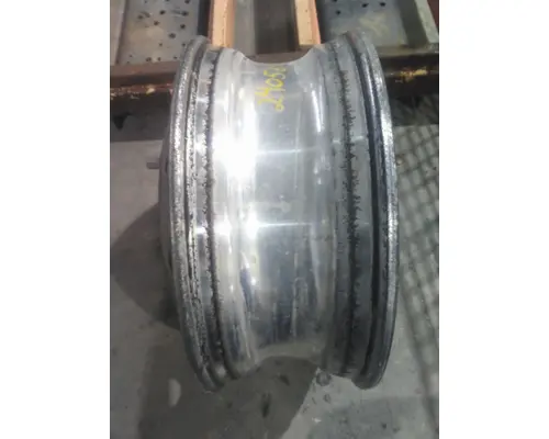 HUB PILOTED - ALUMINUM 22.5 X 8.25 WHEEL