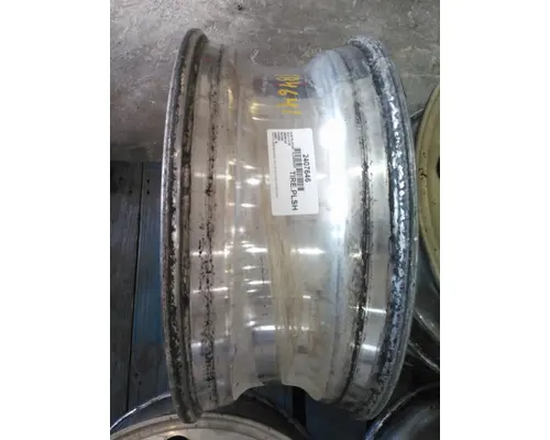 HUB PILOTED - ALUMINUM 22.5 X 8.25 WHEEL