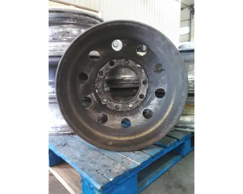 HUB PILOTED - ALUMINUM 22.5 X 8.25 WHEEL