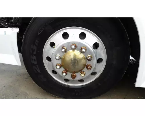 HUB PILOTED - ALUMINUM 22.5 X 8.25 WHEEL