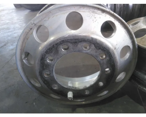 HUB PILOTED - ALUMINUM 22.5 X 8.25 WHEEL