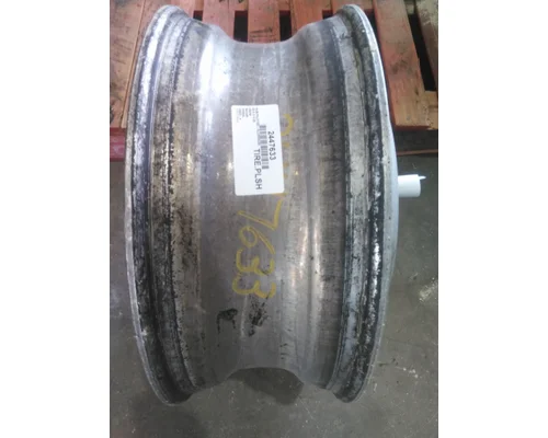 HUB PILOTED - ALUMINUM 22.5 X 8.25 WHEEL