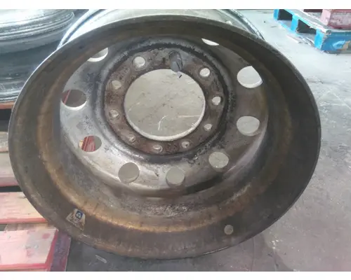 HUB PILOTED - ALUMINUM 22.5 X 8.25 WHEEL
