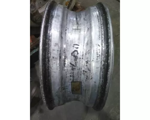 HUB PILOTED - ALUMINUM 22.5 X 8.25 WHEEL
