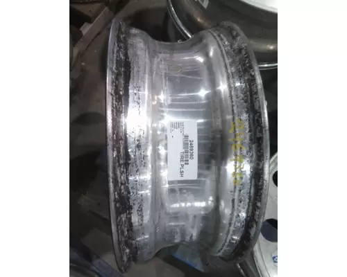 HUB PILOTED - ALUMINUM 22.5 X 8.25 WHEEL