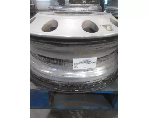 HUB PILOTED - ALUMINUM 22.5 X 8.25 WHEEL