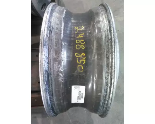 HUB PILOTED - ALUMINUM 22.5 X 8.25 WHEEL