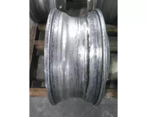 HUB PILOTED - ALUMINUM 22.5 X 8.25 WHEEL