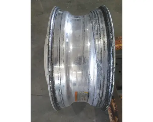HUB PILOTED - ALUMINUM 22.5 X 8.25 WHEEL