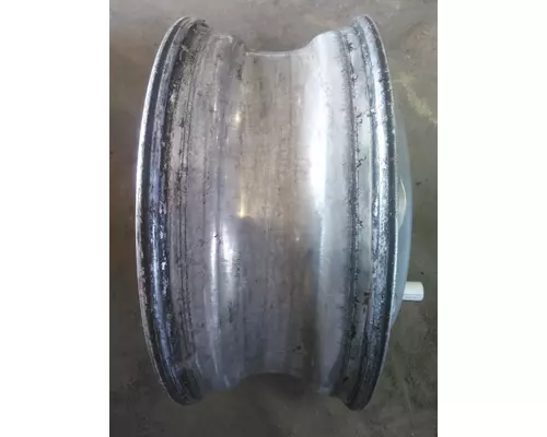 HUB PILOTED - ALUMINUM 22.5 X 8.25 WHEEL